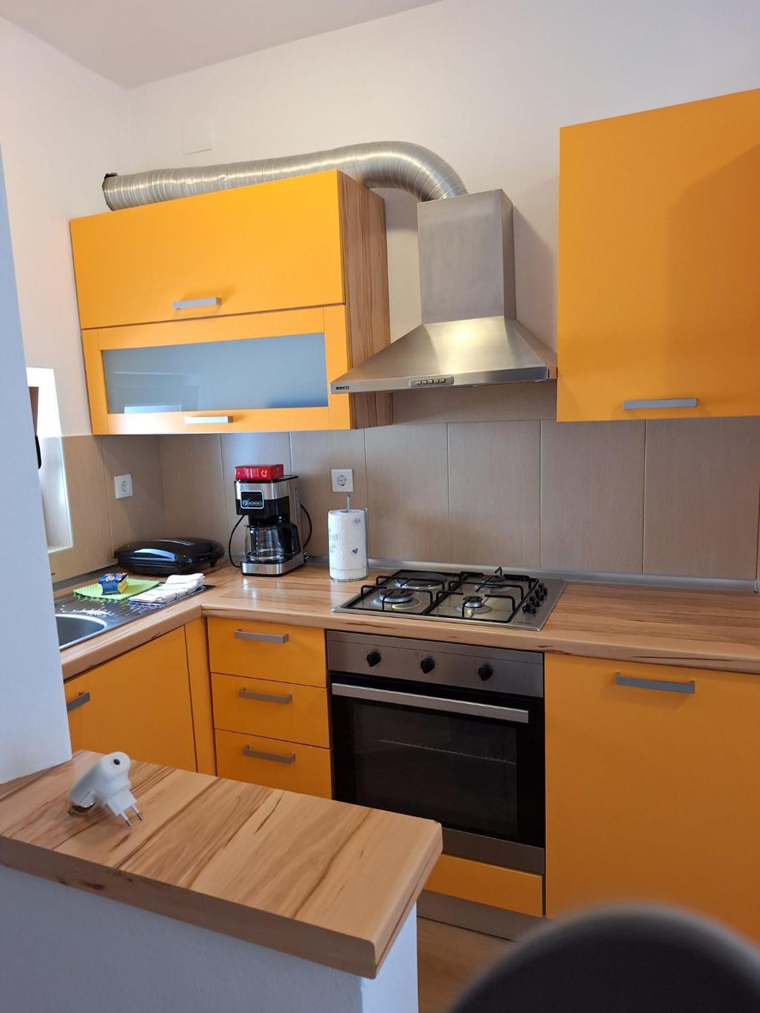 Апартаменты Apartman Paola Малинска Экстерьер фото